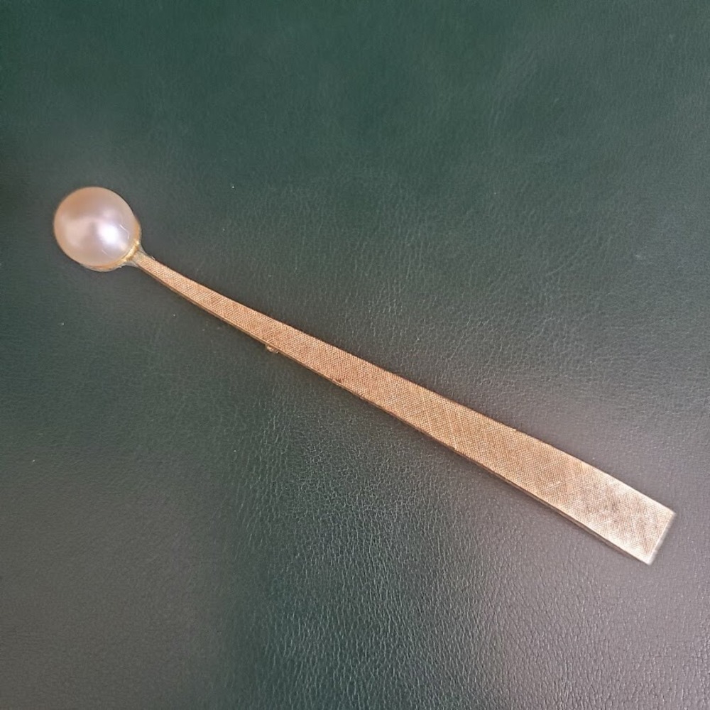 VTG Bar Brooch‎ Shawl Pin Textured Gold Tone Faux Pearl Pin 4 Inches Long